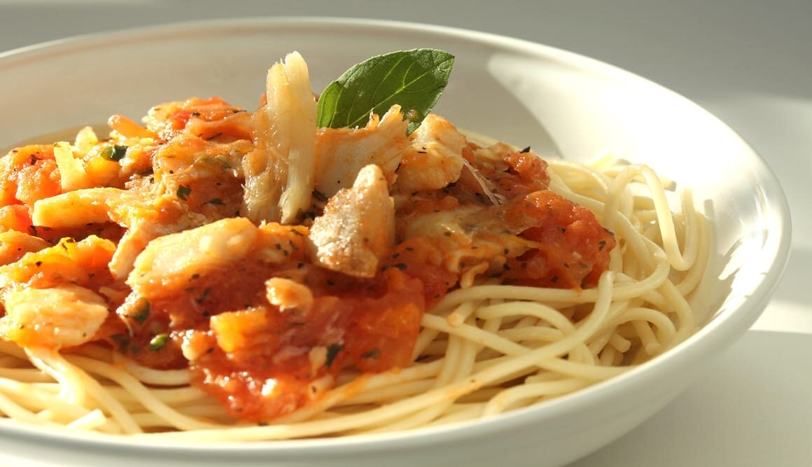 Receita de Spaghetti ao Ragu de Bacalhau da Noruega