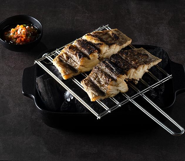 Bacalhau da Noruega grelhado com azeite de alho